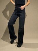 Straight, long premium jeans for women