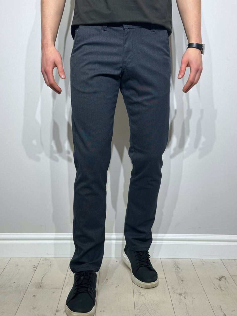 Brīvi krītošas vīriešu bikses V-147, Comfort slim