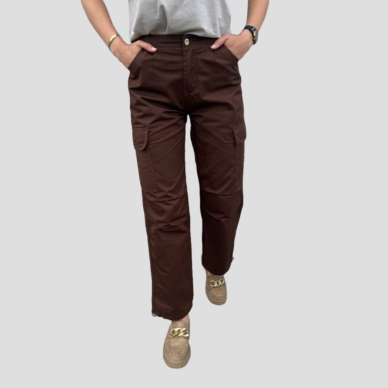 Cargo style pants Parachute