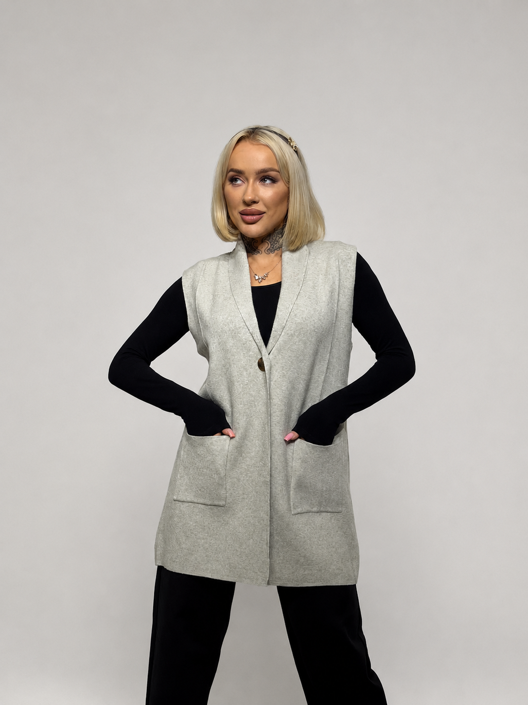 Smalka adījuma veste