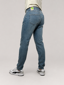 Džinsai su siaurėjančiomis apačiomis, Comfort slim