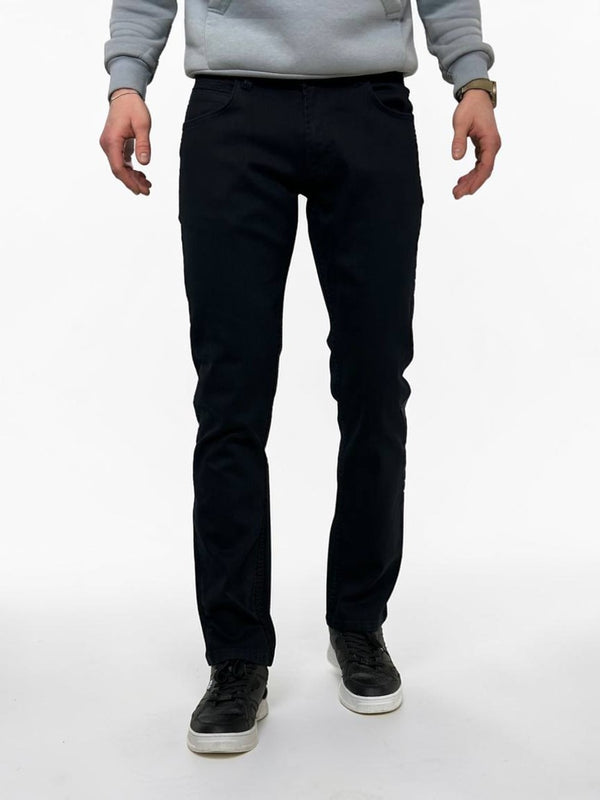 Tumši džinsi vīriešiem, Comfort slim