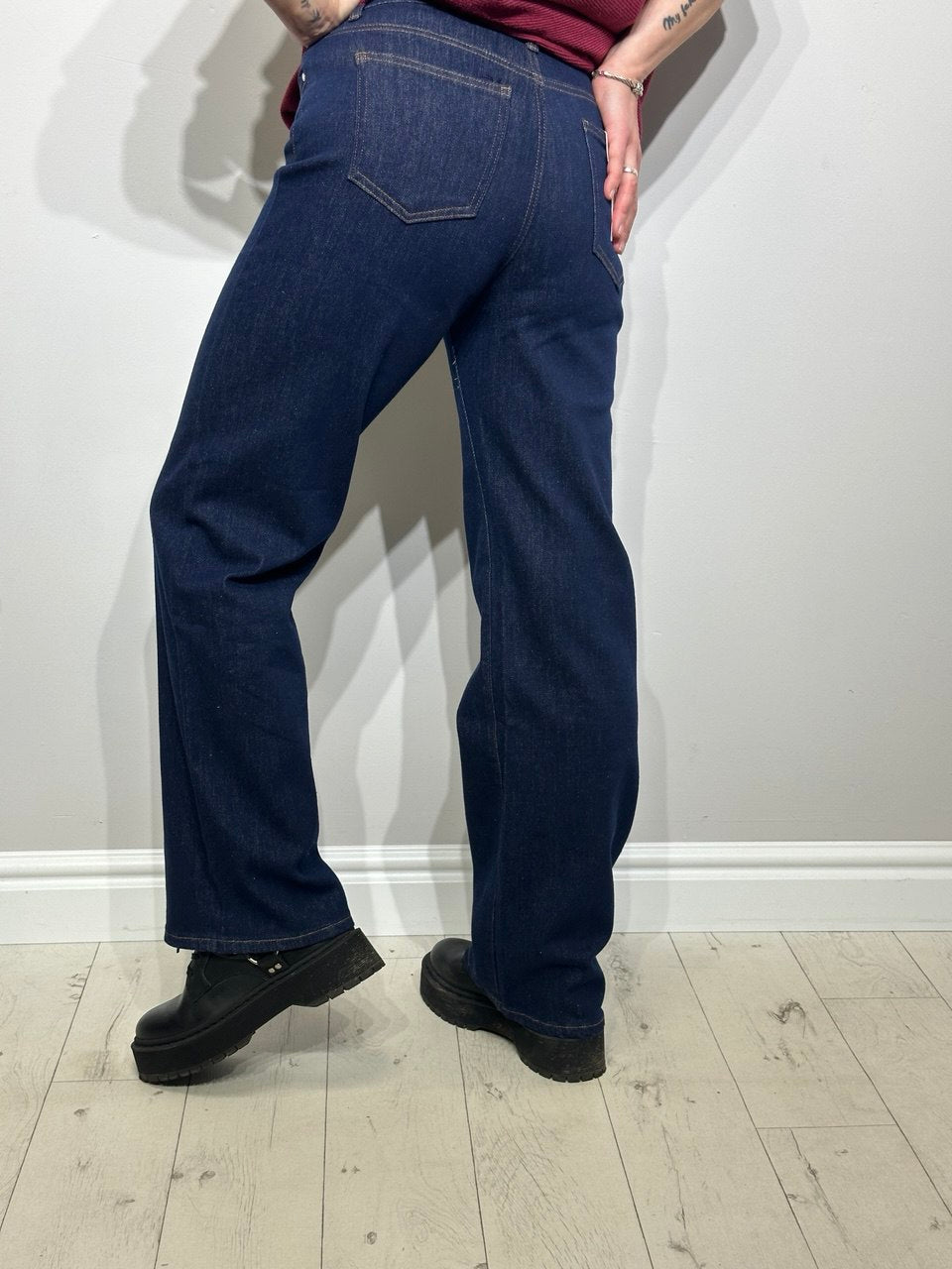 Elastīgi wide leg džinsi