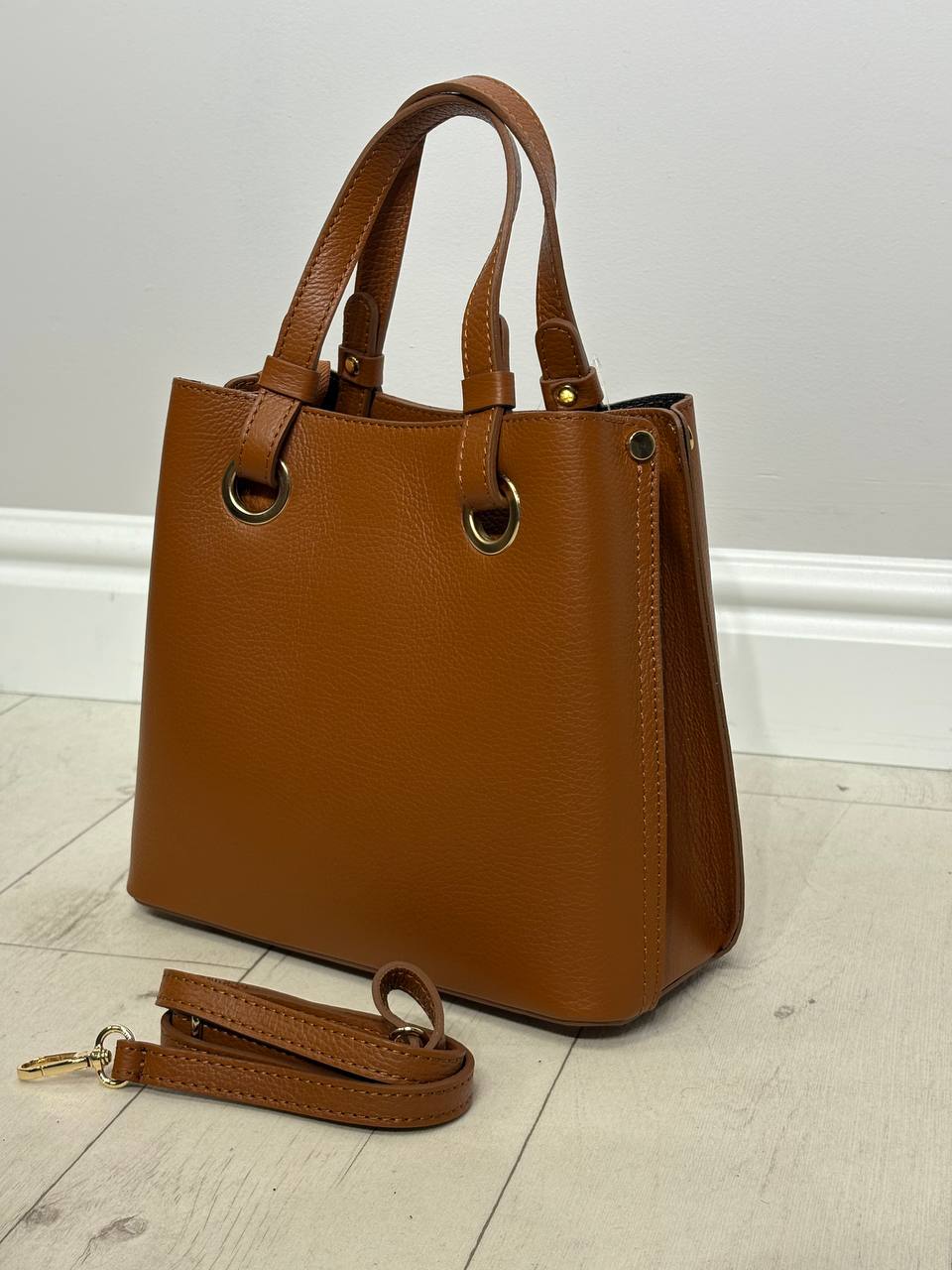 Elegantne nahast käekott naistele