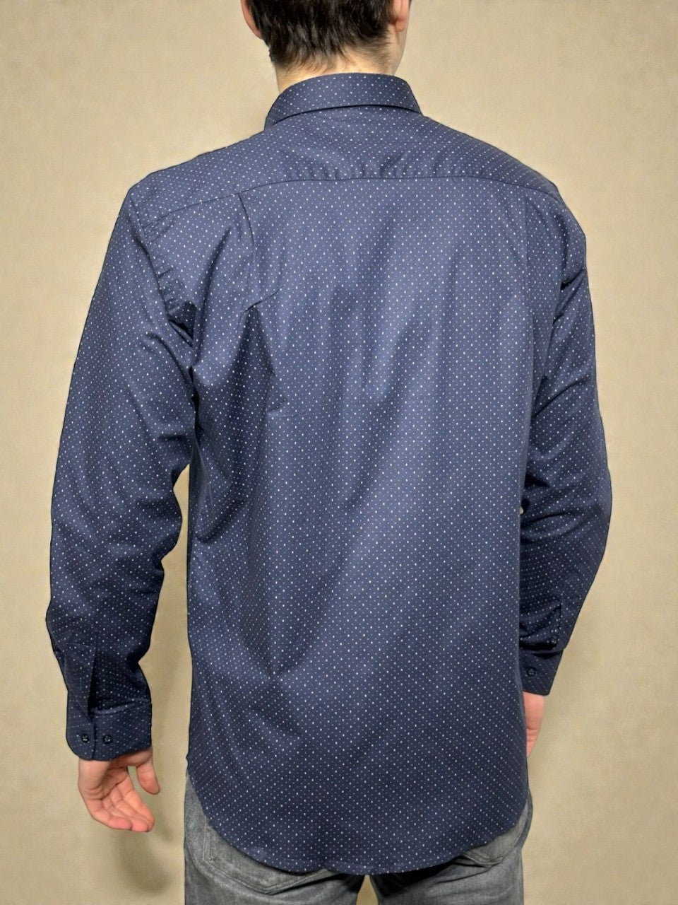 Klasikiniai vyriški marškiniai VP-15, įprasto kirpimo