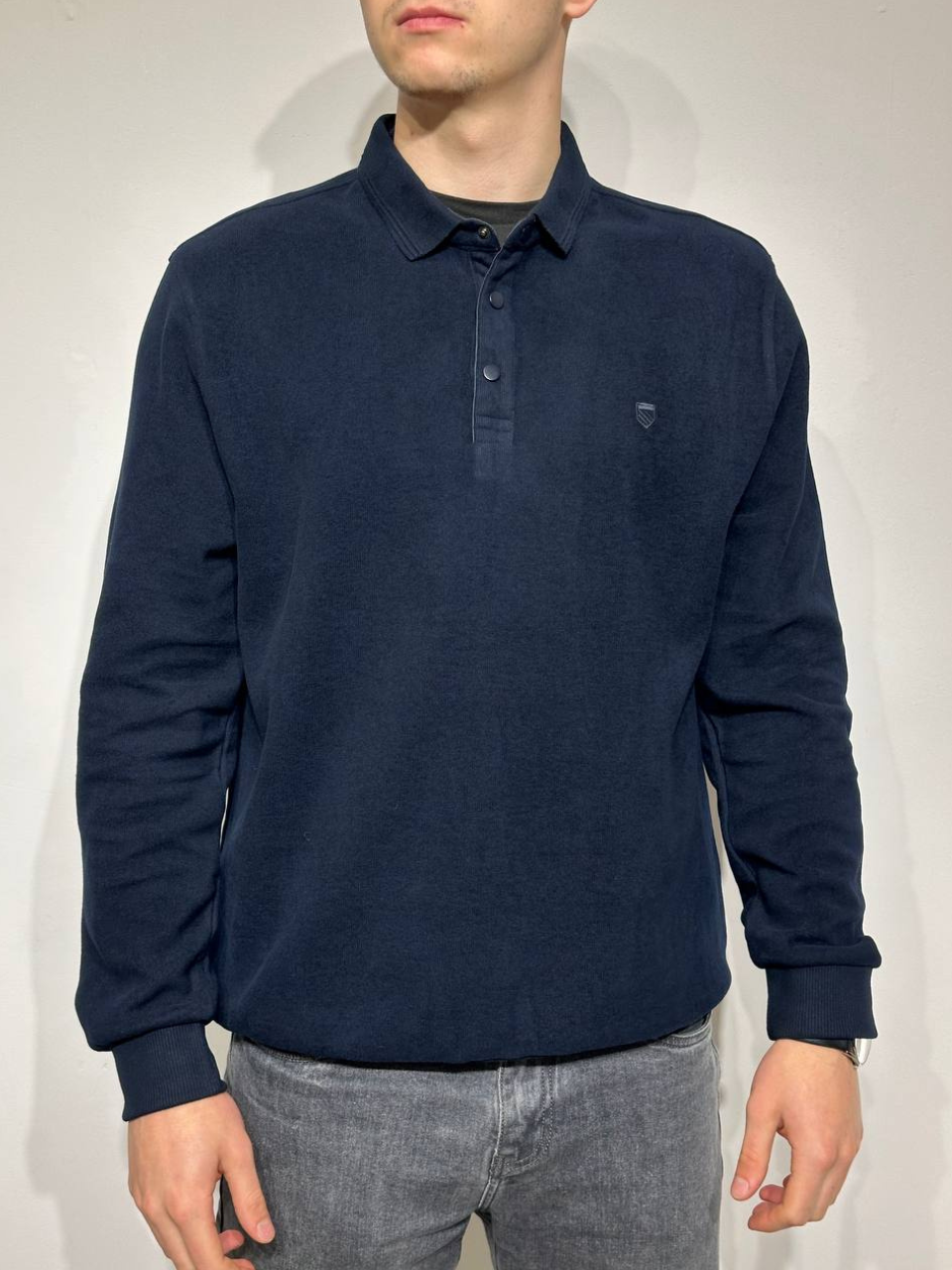 Lielo izmēru polo džemperis