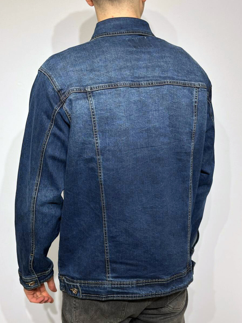 Large size denim jacket for men
