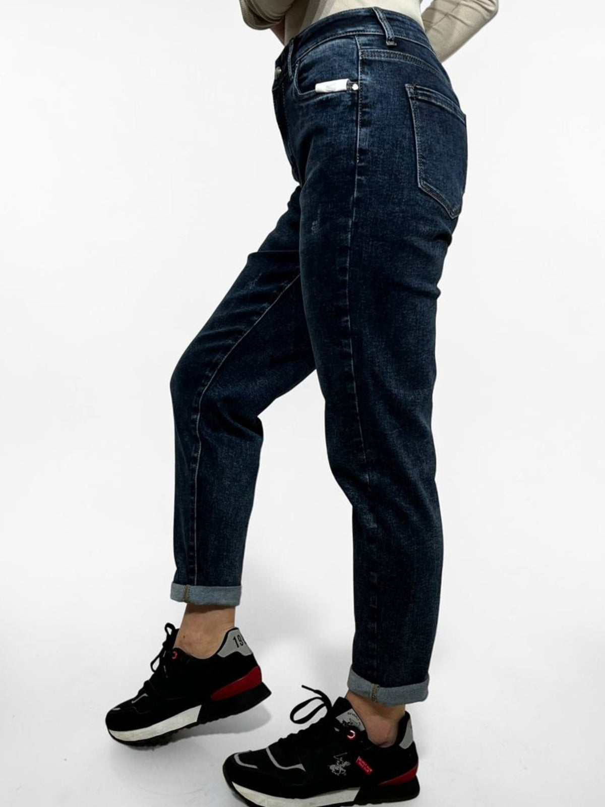 Mom fit stila sieviešu džinsas