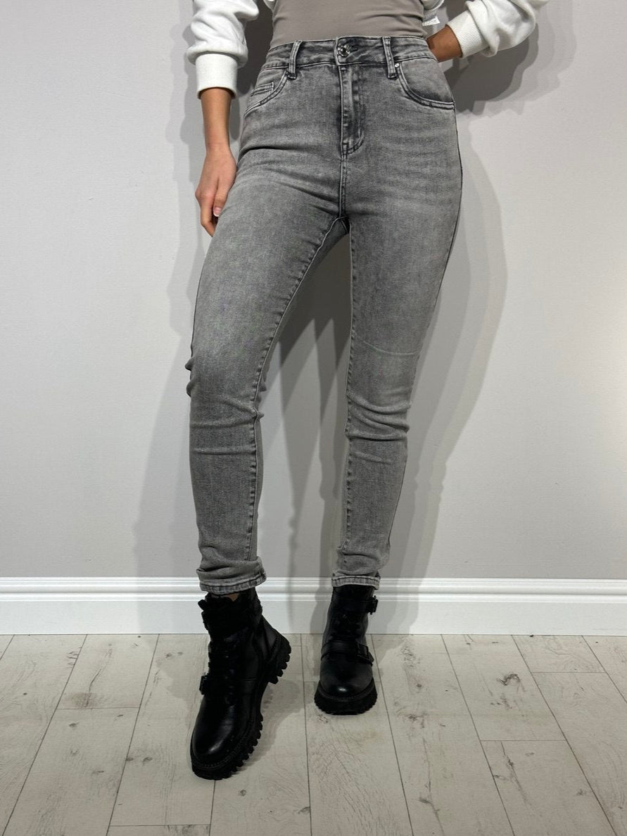 Skinny push up jeans for women