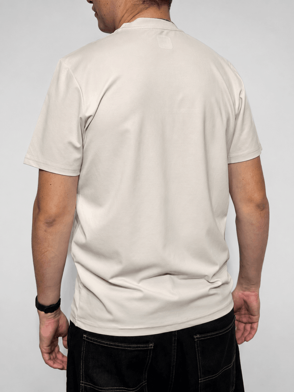 Thin, sporty T-shirt