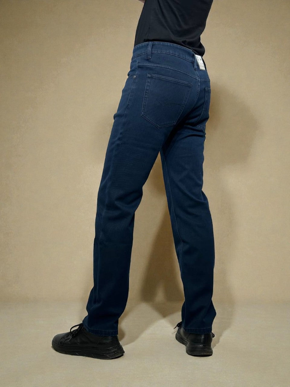 Утеплённые мужские джинсы на зиму