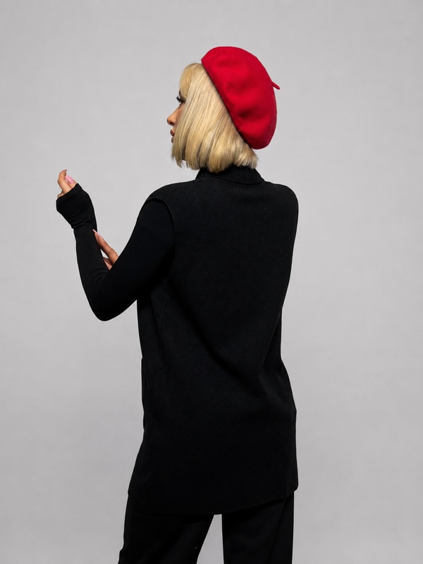 Smalka adījuma veste