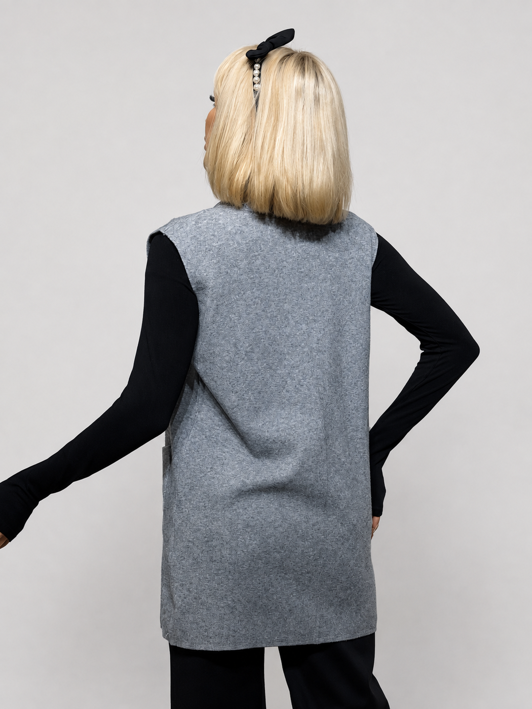 Smalka adījuma veste