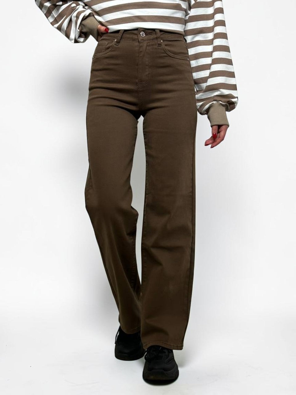 Straight cut women's jeans