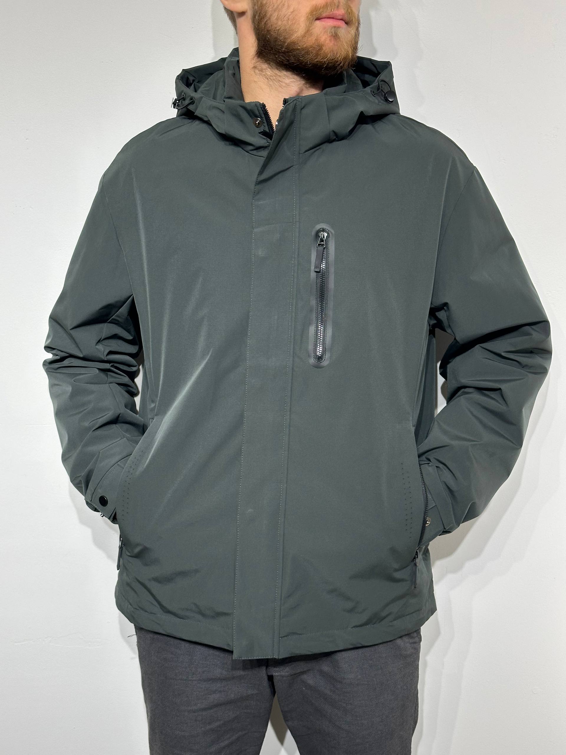 Viegla vīriešu virsjaka pavasarim