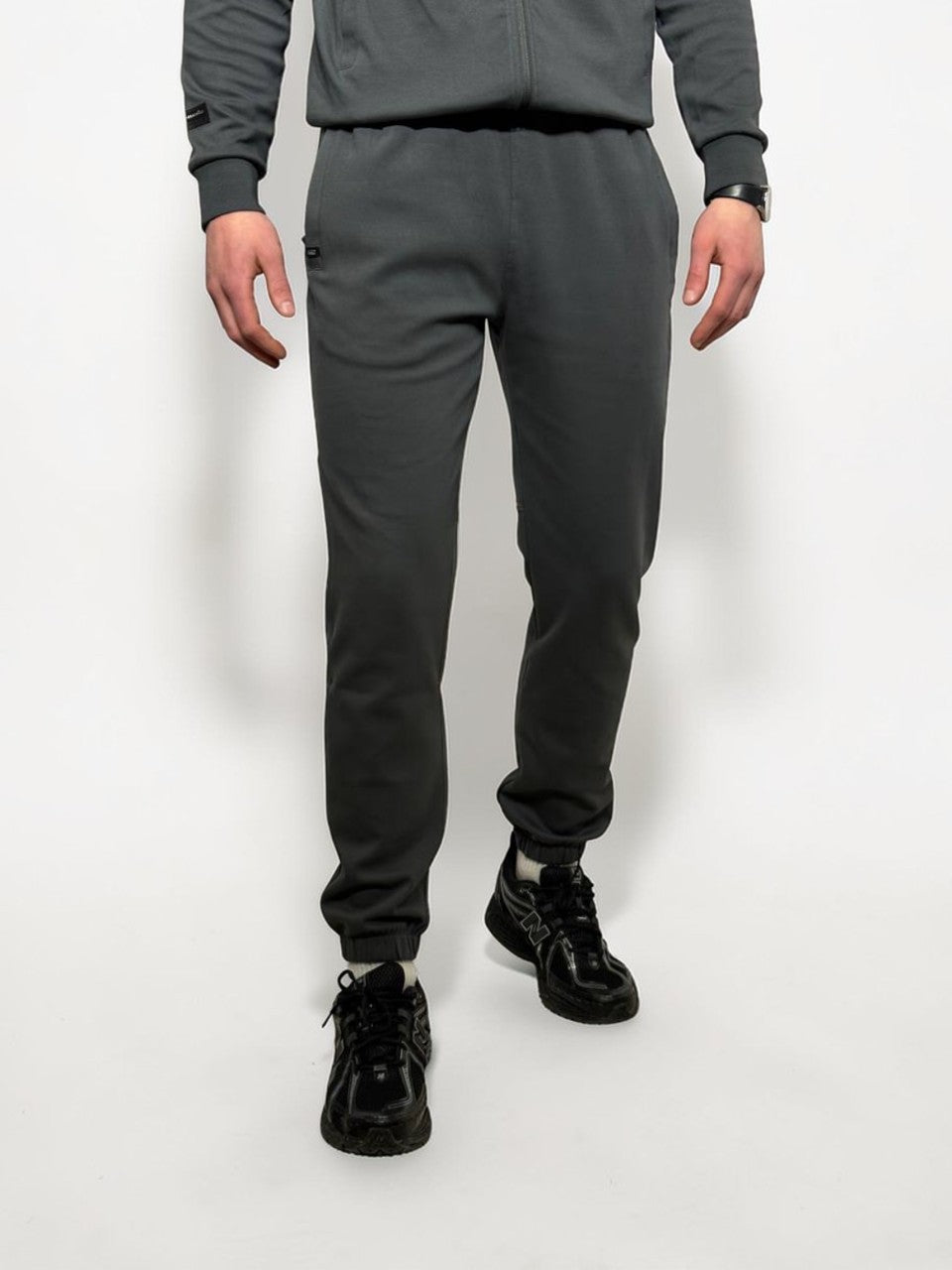 Vieglas kokvilnas sporta bikses vīriešiem