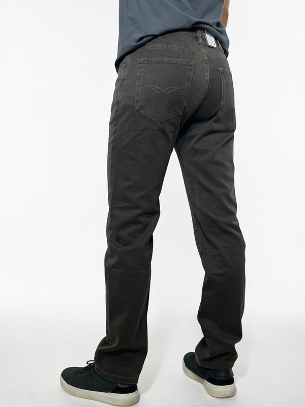 Vīriešu džinsi, Regular fit