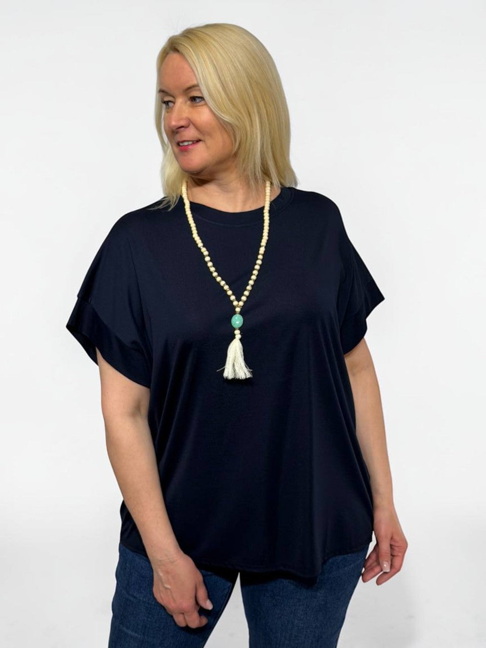 Lielizmēra tops ar krellēm