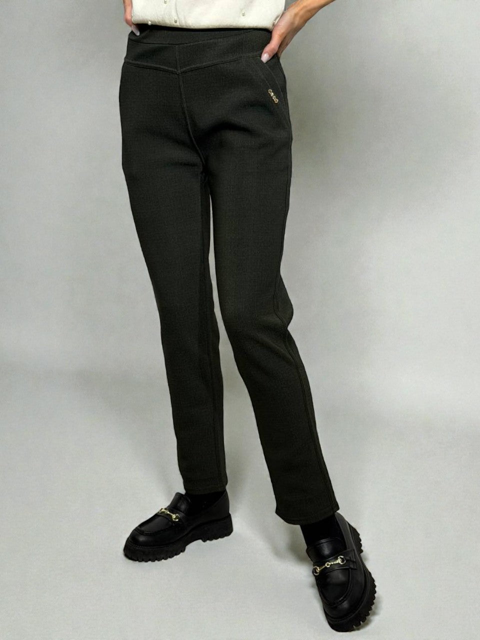 Siltas ikdienas bikses sievietēm