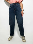 Balloon cut jeans