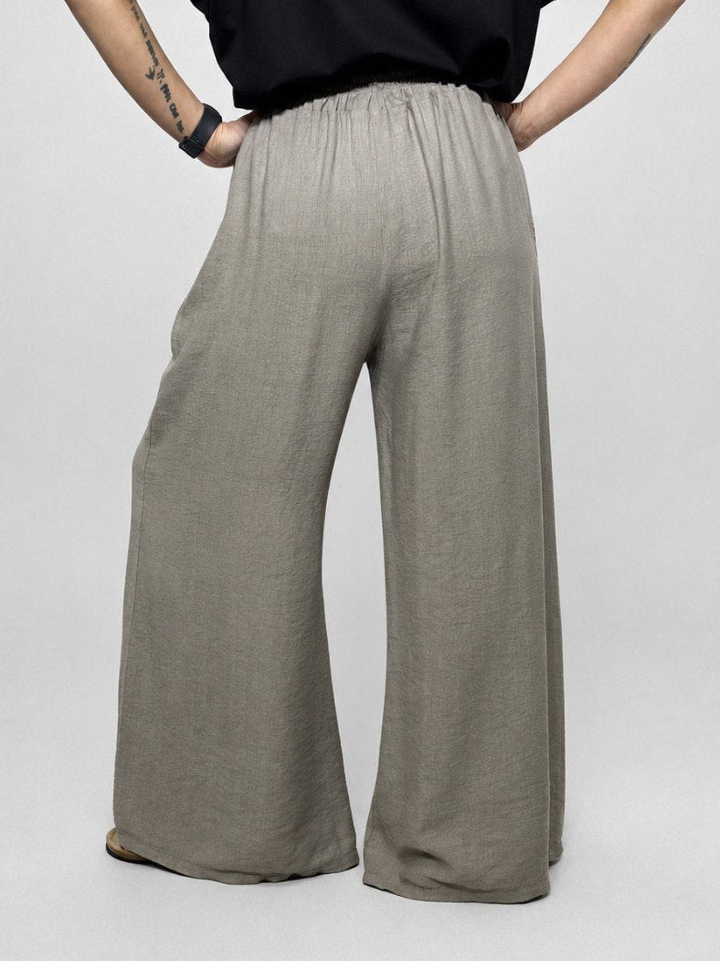 Elegant, wide summer pants