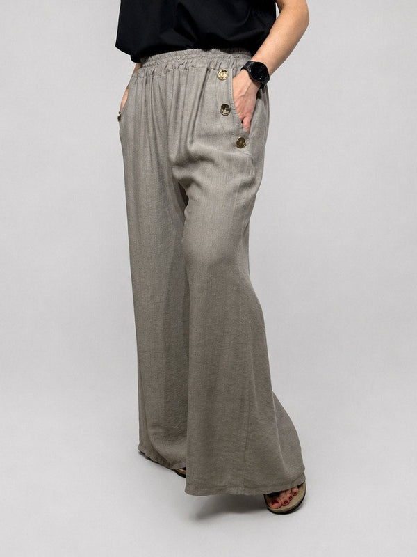 Elegant, wide summer pants