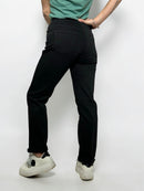 Straight cut women's jeans