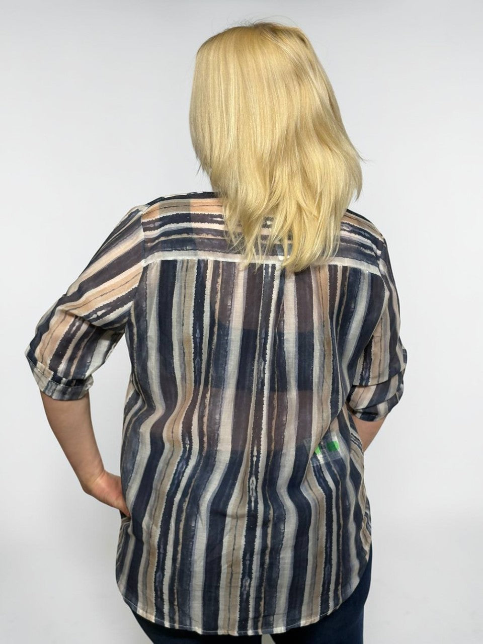 Plāna, viegla svītraina blūze