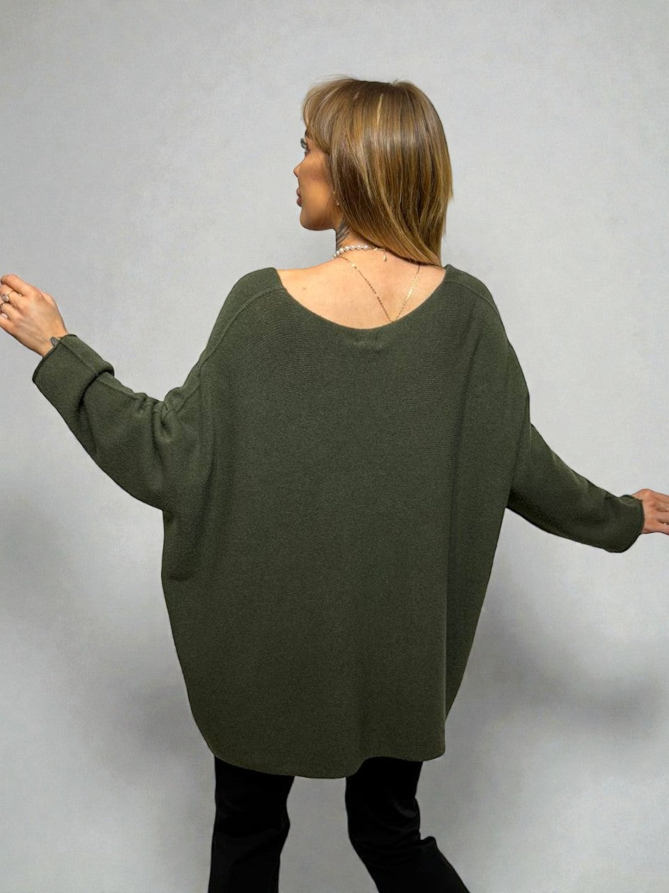 Lielizmēra džemperis dāmām