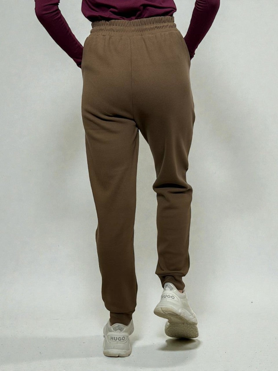 Sporta bikses ar siltu oderi