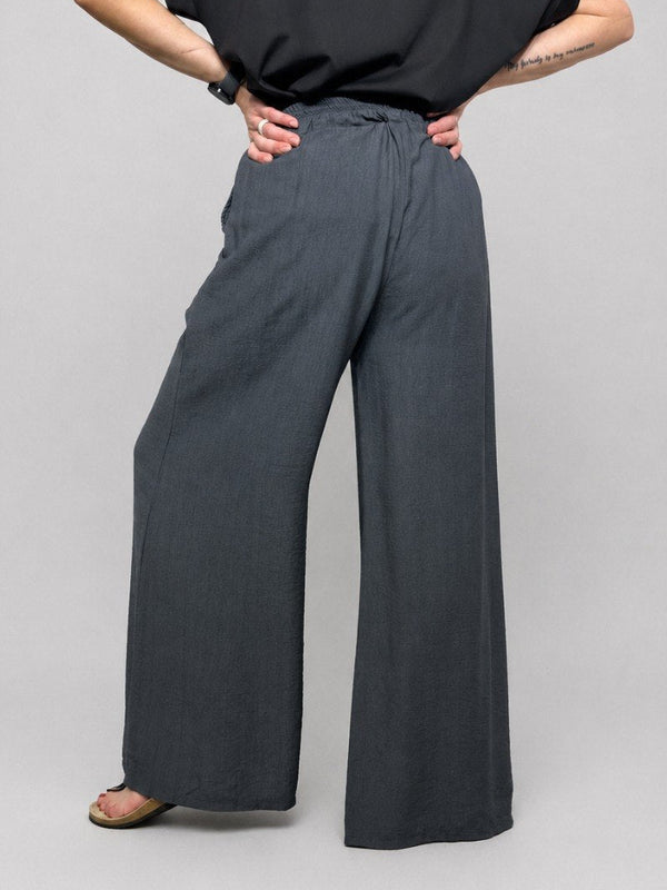Elegant, wide summer pants