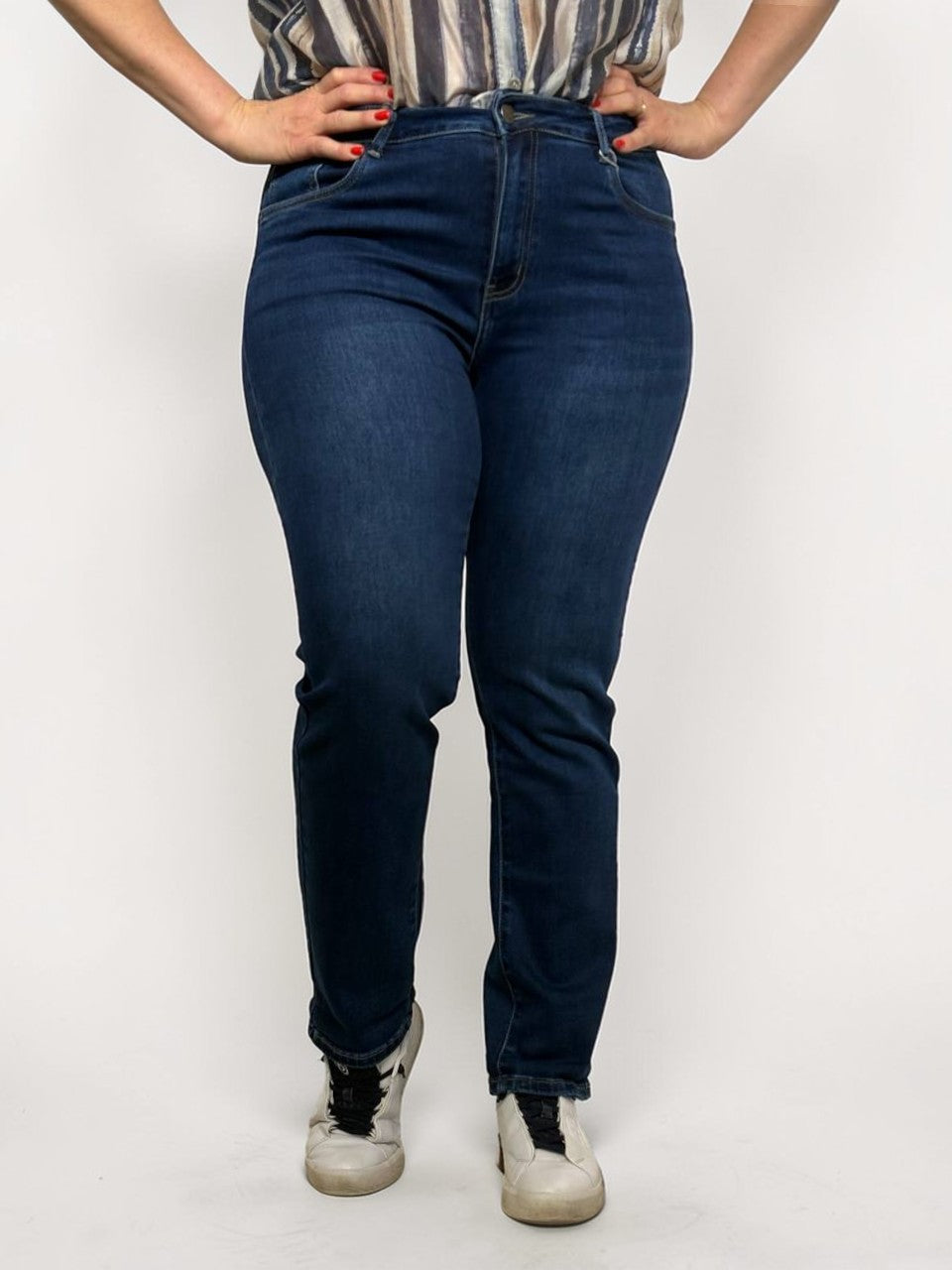 Эластичные джинсы большого размера