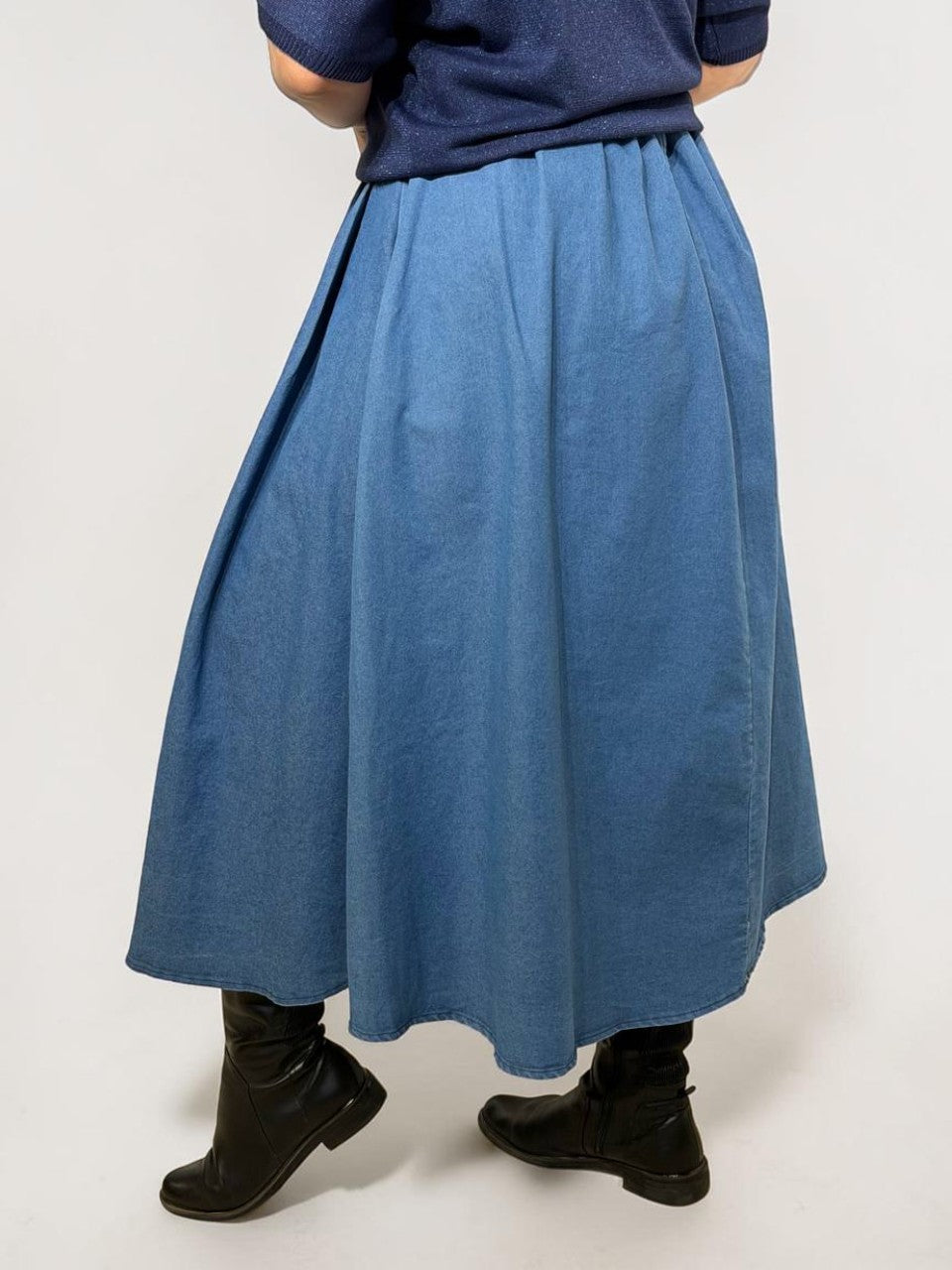 Midi garuma džinsa svārki