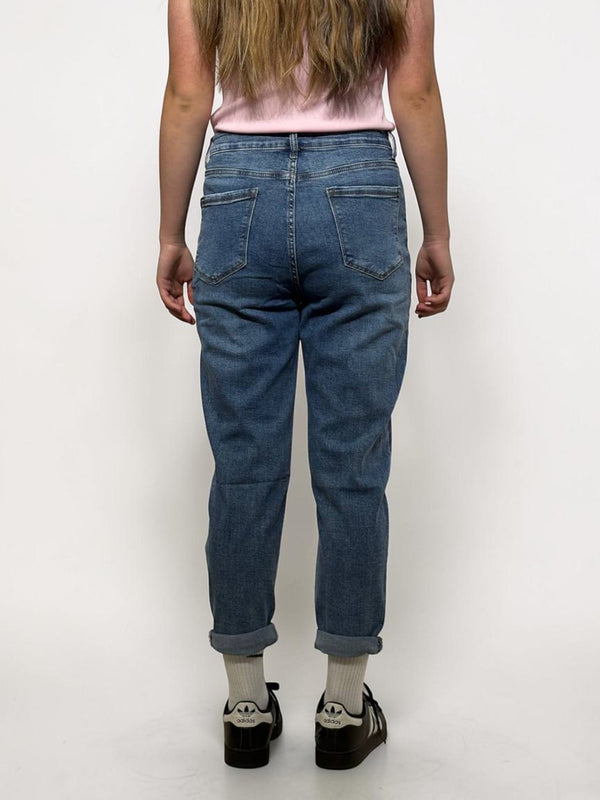 Baggy fit sieviešu īsie džinsi