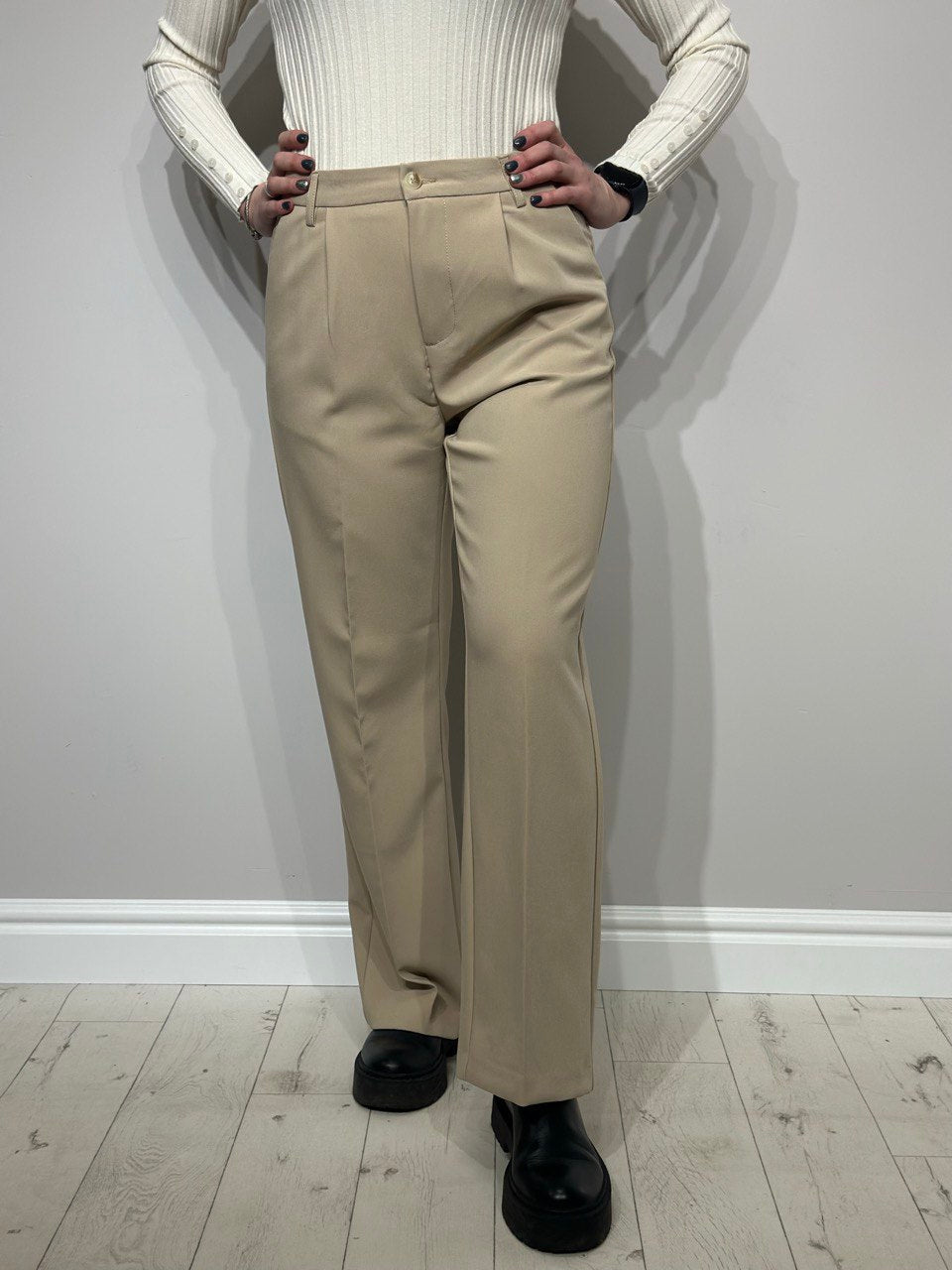 Business pants for women