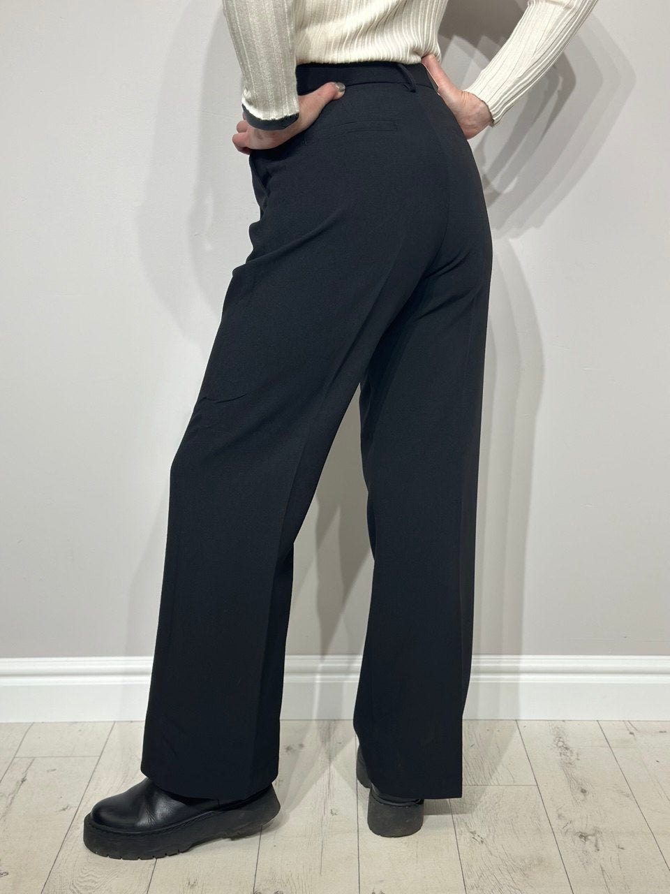 Business pants for women