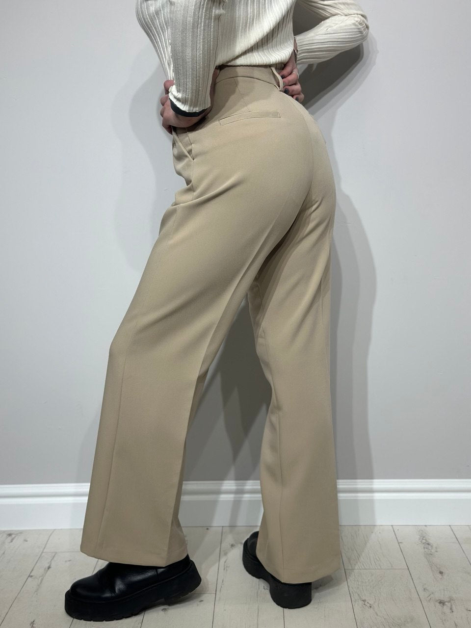 Business pants for women