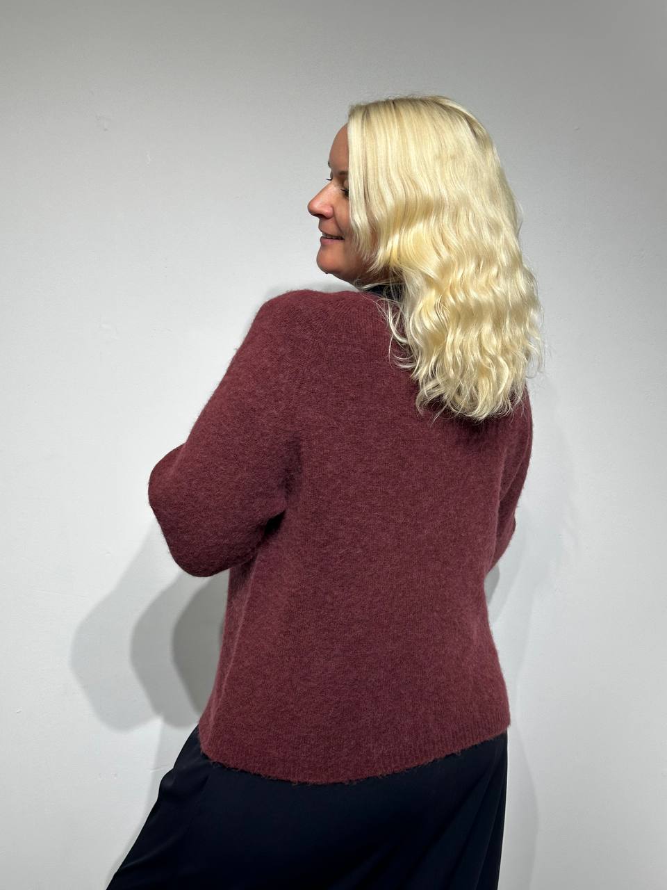 Mīksts sieviešu džemperis