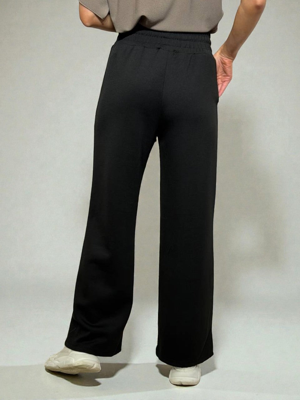 Sieviešu auduma bikses stilam