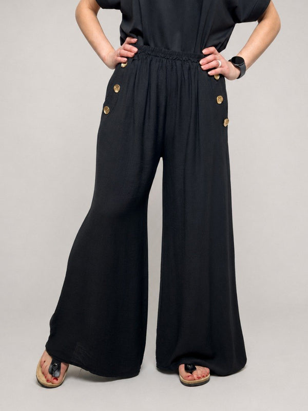 Elegant, wide summer pants