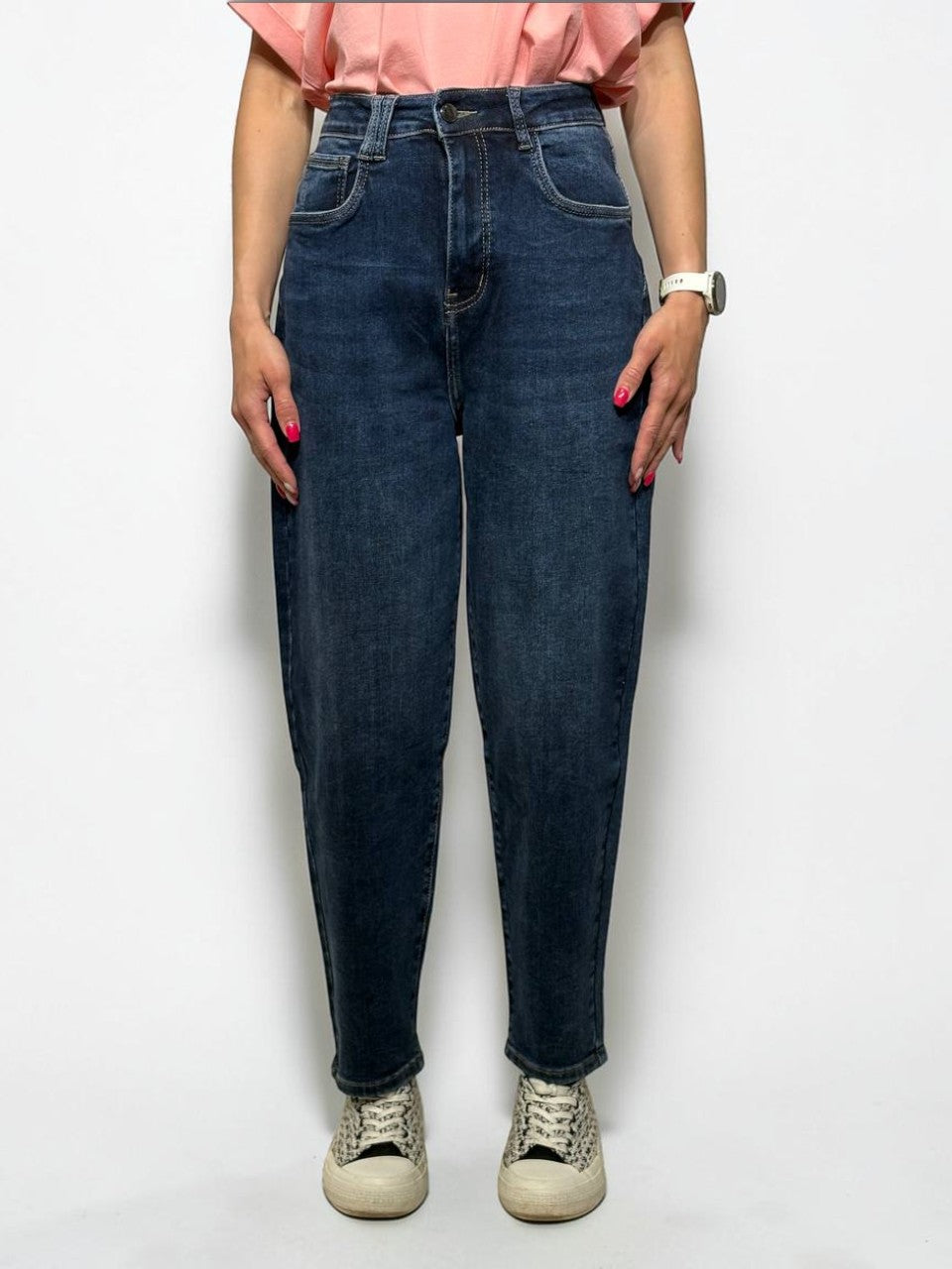 Balloon cut jeans
