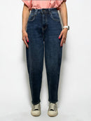 Balloon cut jeans