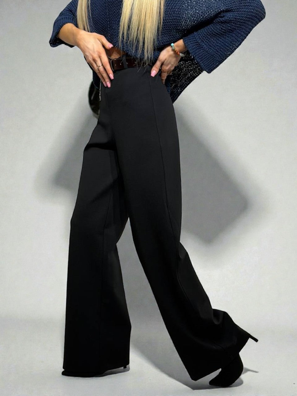 Elegantas bikses dāmām