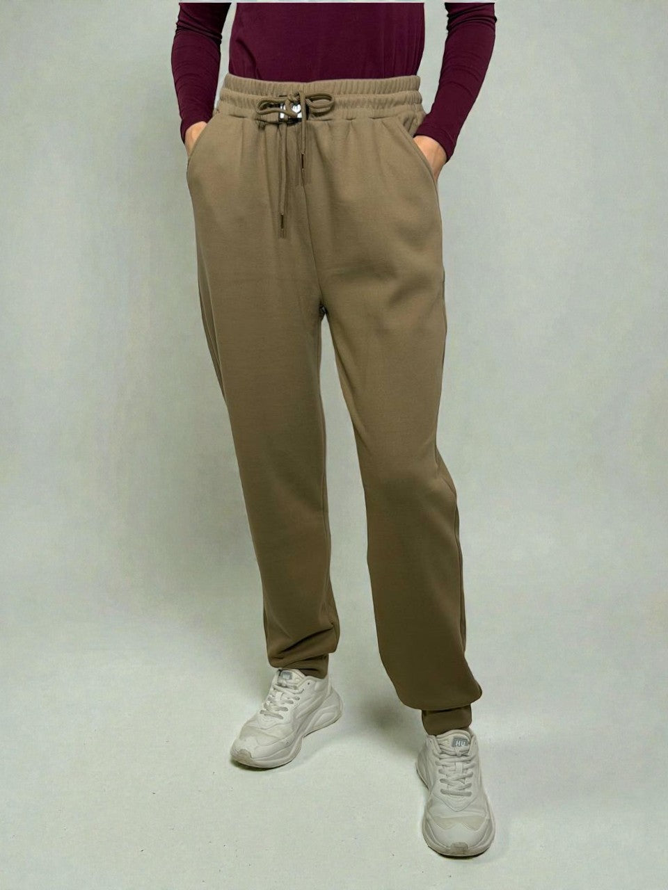 Sporta bikses ar siltu oderi