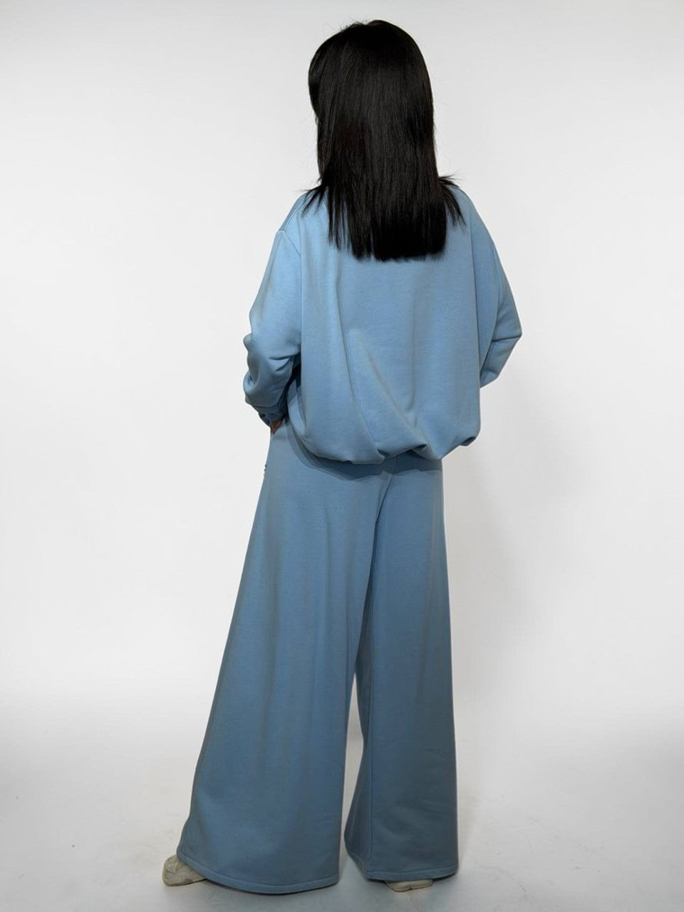 Moodne vabaaja komplekt naistele