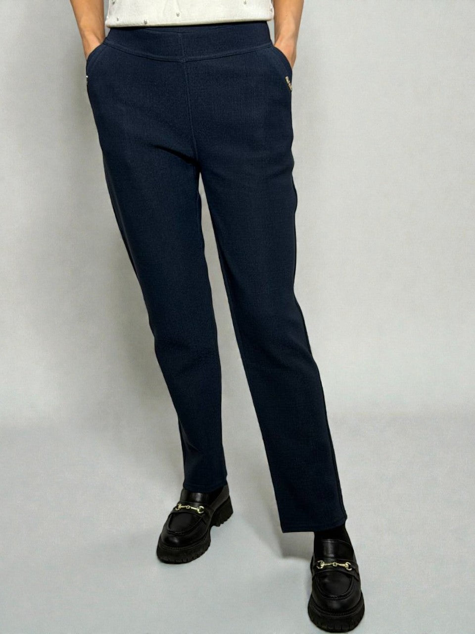 Siltas ikdienas bikses sievietēm