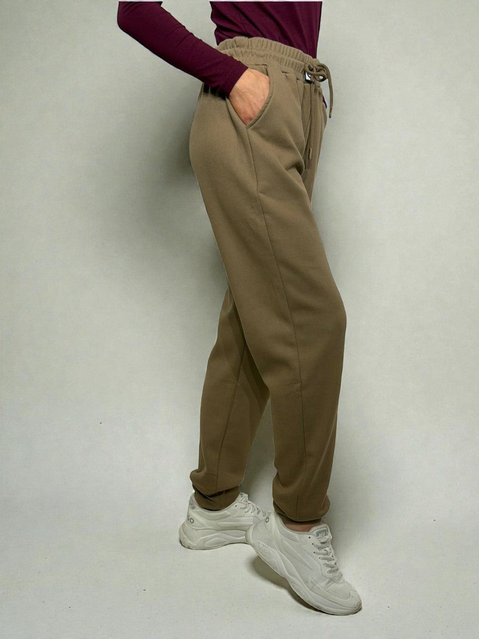 Sporta bikses ar siltu oderi