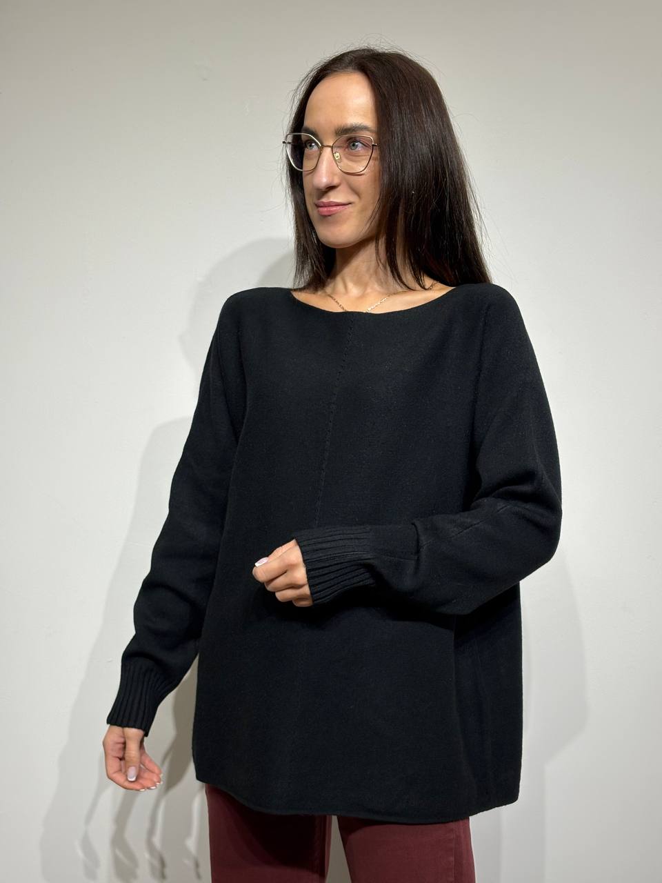 Solid sweater for women