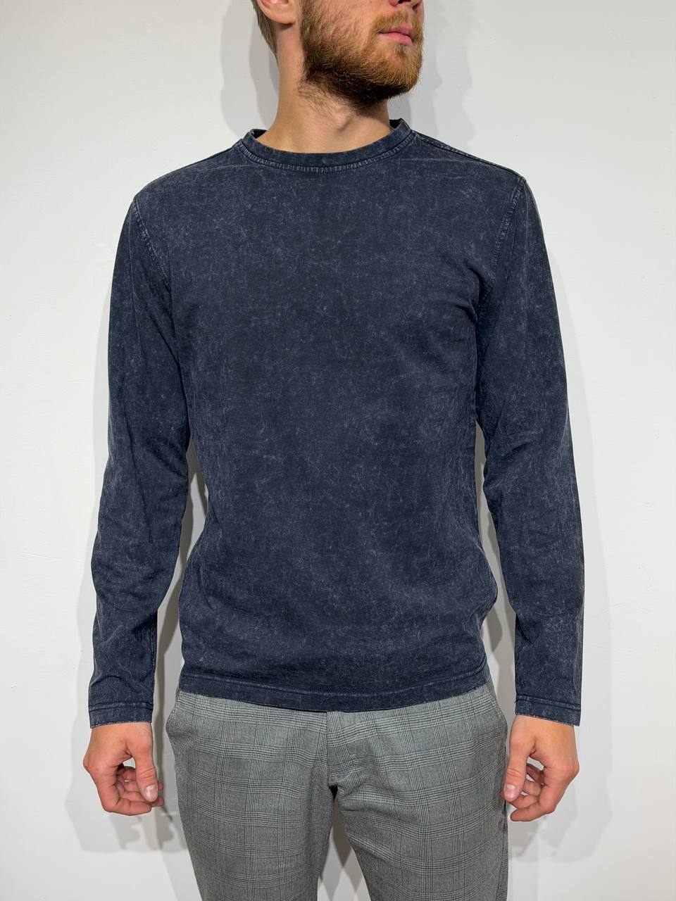 Vīriešu t-krekls ar garām piedurknēm 